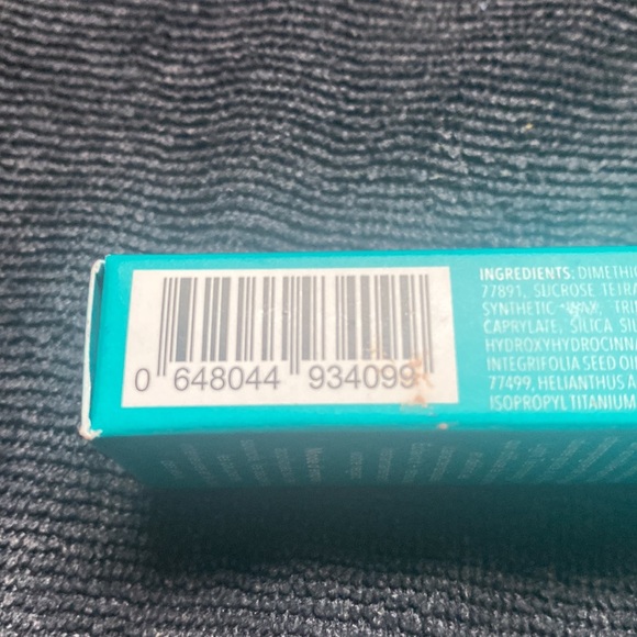 Brilliant Eye Brightener. Highlighting Stick. - Picture 5 of 5